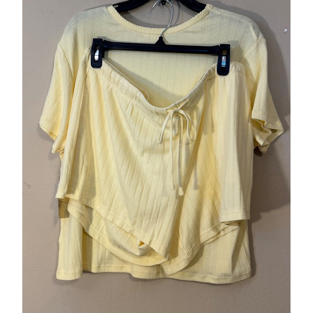 Joyspun Pajama Set Women XL Yellow Pointelle Knit Tee & Shorts Lounge‎ NEW